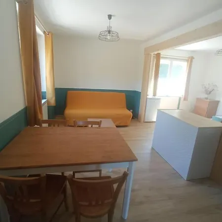 Apartman En Bordure De Foret
