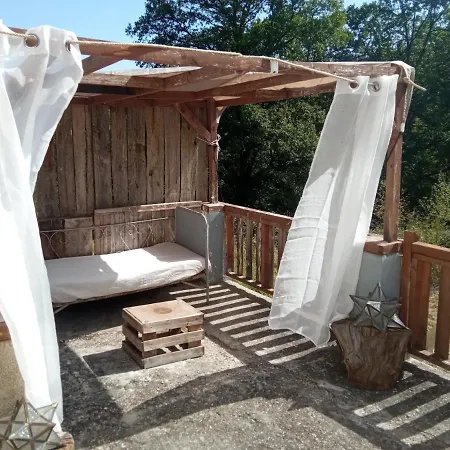 En Bordure De Foret Apartman Cransac